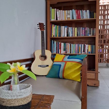 Ferienwohnung Bring In House Yogyakarta Exterior foto